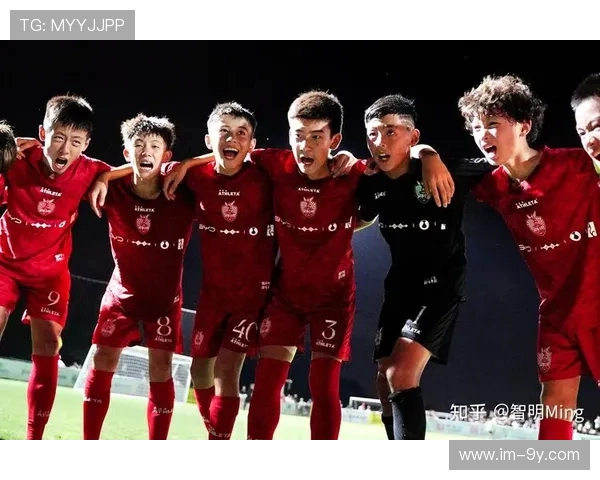 以有担当足球精神为核心，探索新时代球员的责任与使命