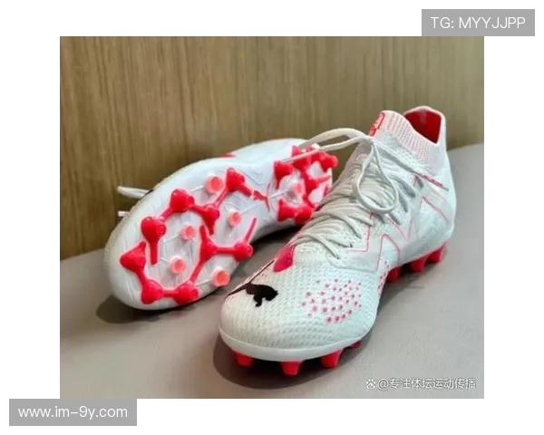 新生首次购买足球鞋必看超实用完整选购指南详细解析